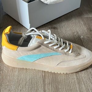 Oncept sneakers